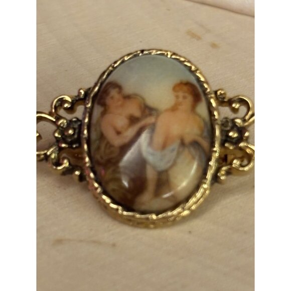 Vintage Porcelain Brooch Gilded Nude Maidens, Rococo Revival Pin Ornate Gold Ton - Picture 7 of 11